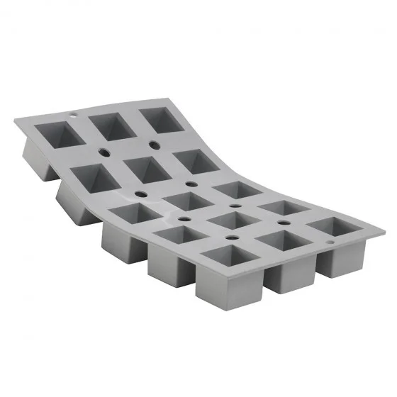 Moule en silicone 15 cubes ELASTOMOULE 30x17,6cm